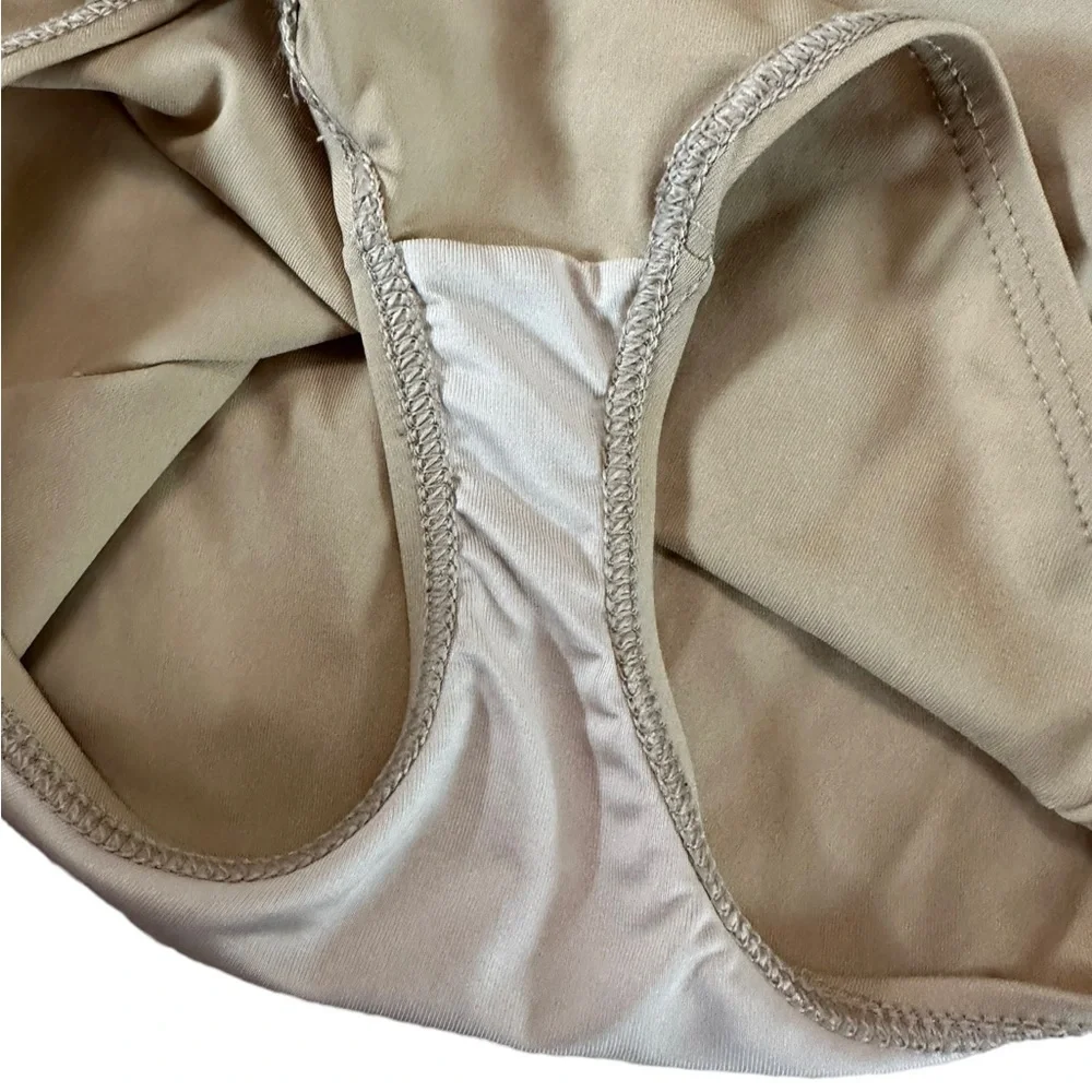 Capezio Nude Ballet Bodysuit Leotard Size M